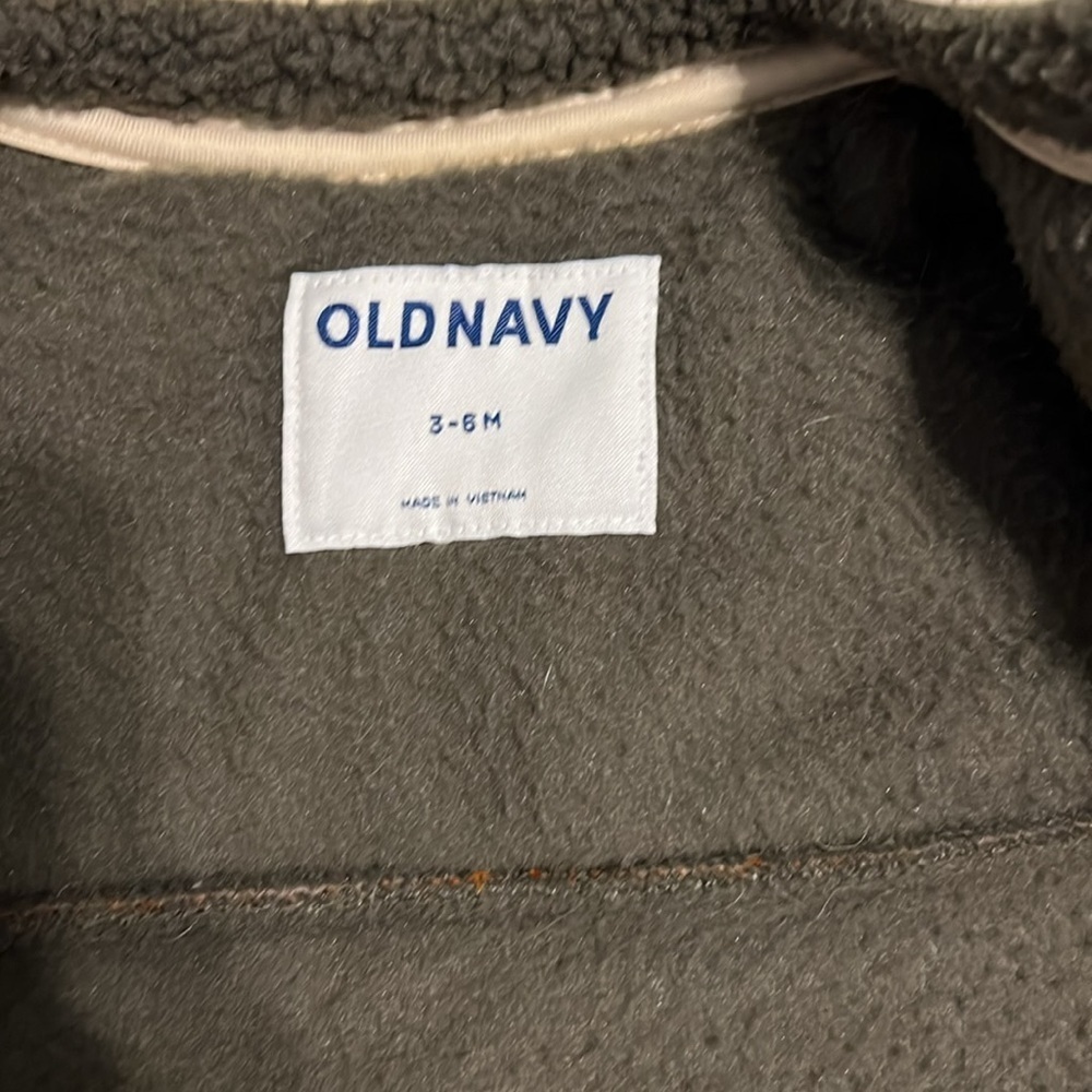 Old Navy Fleece Jacket - Picture 2 of 3
